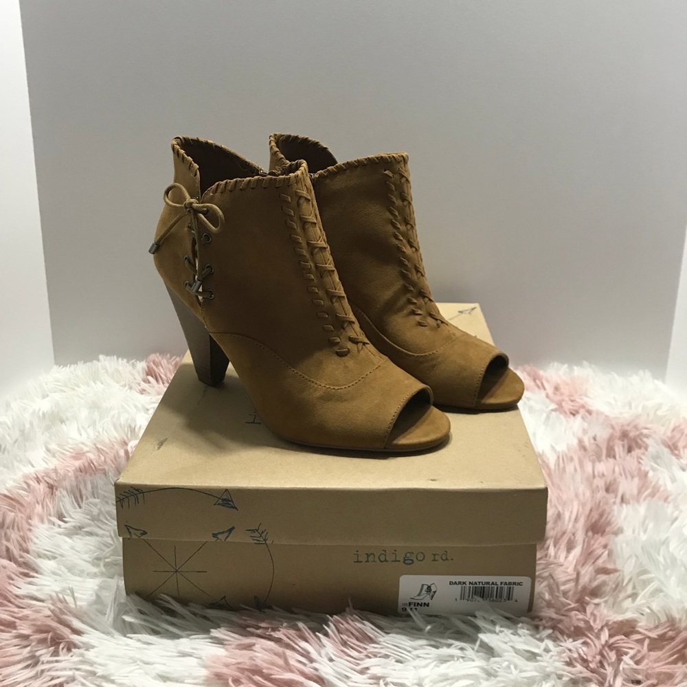 ❤️🌼Indigo rd heeled boots 🌼❤️